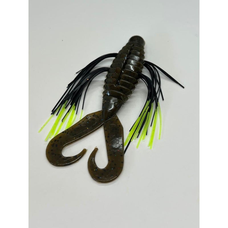Tightline UV Whisker BIG'N Bug RATTLING 4" - UV Green Pumpkin w/ Chart Tip 4pk
