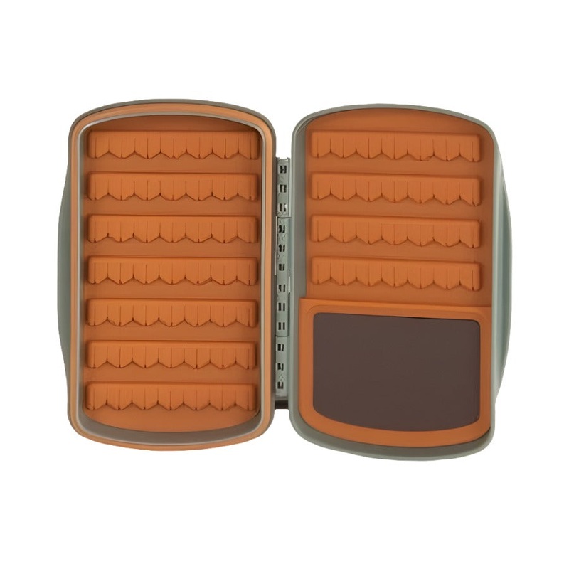 Fishpond Tacky Small Pescador MagPad Fly Box