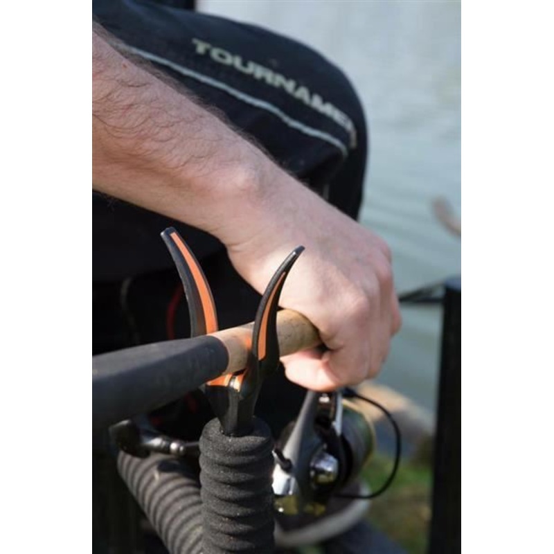 Guru Reaper Rod Rest - Rear